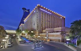 وظائف إدارية شاغرة لدى فنادق هيلتون في الرياض Luxury Hotel Jeddah Hotel