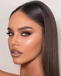 Alexandra Dougherty (alexandradougherty_)