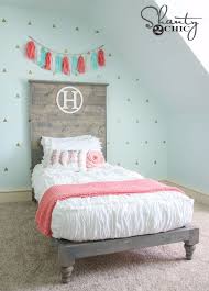 Padded with high density foam for your comfort. 35 Diy Platform Beds For An Impressive Bedroom