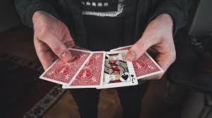 Hold the bottom half of the deck with the top card in your left hand and the top half minus the top card in your right. Make Any Card Fly Out Of A Deck Magic Tutorial Youtube