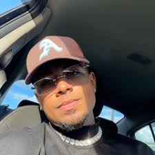 Stream IVERSON music