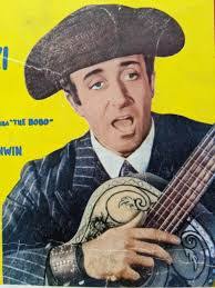 Roberto Warner's Instagram, Twitter & Facebook