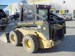 Use your pry bar, breaking bar and socket set to remove the drive chains. 1998 New Holland Lx665 Skid Steer Loader North Canton Ohio Estados Unidos Ironplanet N Âº De Articulo104078