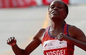 Il 19enne ugandese, nella polacca gdynia, vola in 58'49, la keniana fa il primato del mondo in gara solo femminile (1h05'16). Questa Volta E Regolare Record Del Mondo Della Maratona Femminile Sprintnews It