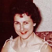 Carolyn Ester's Instagram, Twitter & Facebook