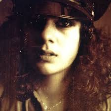 Photo posted by 𝐋𝐨𝐨𝐤, 𝐓𝐡𝐢𝐧𝐤 & 𝐅𝐞𝐞𝐥 𝐁𝐞𝐭𝐭𝐞𝐫 (@kmr.beaute)