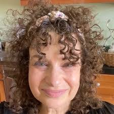 Beth Millman's Instagram, Twitter & Facebook