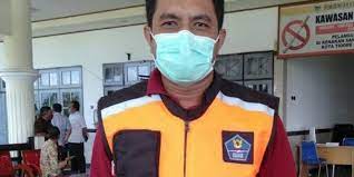Jun 26, 2021 · besok, pengusaha kafe dan restoran kota bandung kibarkan bendera putih bentuk protes ke pemerintah. Lowongan Kerja Satpol Pp Kota Tidore Lowongan Kerja Tenaga Bantuan Satpol Pp Tingkat Sma Smk Semua Jurusan 2020 Video Aksi Satpol Pp Saat Menertibkan Lapak Angkringan Di Tangerang Selatan Viral