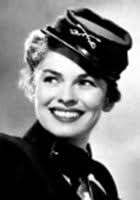 LA RAGAZZA DAL BIKINI ROSA