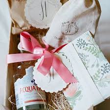 It's not hard to find quality inexpensive gift bag ideas for sweet 16. 24 Creative Wedding Welcome Bag Ideas