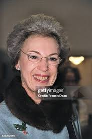 Ingrid King's Instagram, Twitter & Facebook