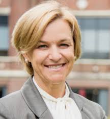 We want to send out an extraordinary birthday wish to our District Manager, Phoebe  Cook! We hope you relax, take the day in & enjoy yourself