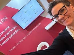 Sandra Pierini's Instagram, Twitter & Facebook