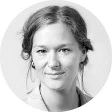 Jacob Holst Mouritzen traf en beslutning. I to uger ville han lade, som om  han troede på Gud