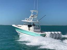 Boat manufacturers, boat builder dealer, fishing boat manufacturer, houseboat manufacturer, power boat if you are looking for information on a boat manufacturer and their web site is not listed below, check yellow fin yachts center console offshore fishing boats. Top 10 Center Console Fishing Boat Manufacturers In 2020 Boat Trader Blog