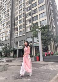 Mong tổ nghiệp soi sáng bước đường. PhÆ°Æ¡ng Má»¹ Chi Xá»©ng Ä'ang La Thanh Ä'i Giay Cao Got Nhá» Tuá»•i Nháº¥t Vbiz Guu Vn