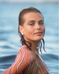 birthdate #happybirthday Margaux Hemingway Such a fresh shining ...