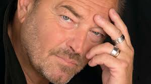 Sebastiano Somma in scena a Pompei: la Passione di Cristo rivive negli  occhi di un centurione