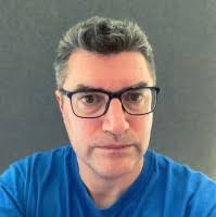 Steven Lapsley's Instagram, Twitter & Facebook