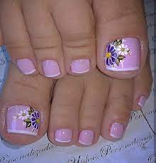 Diseño de uñas decoradas para pies con esmalte blanco para darle una base a todas tus uñas y con imágenes con bellos diseños de decorados de uñas para pies 2017. Imagenes De Unas De Los Pies Pintadas Bonitas Imagenes De Unas
