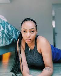 It features guest appearances by cassper nyovest, khuli chana, kwesta, lady zamar, tshego and stefflon don. Nadia Nakai Shows Off Her Boyfriend An American Rapper Pics Mbare Times