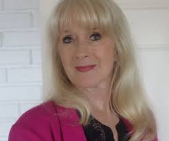 Au fil du temps” (As time goes by) Exhibit, from artist Suzanne Pelletier