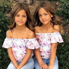 Leah rose clements has been working with her twin ava since an early age of 7 in the modeling industry. Clements Twins The Most Beautiful Twins In The World Are Instagram Stars Luxury Prague Life
