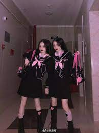 貳333 原創設計黑粉秋水仙親子二本關西襟水手服刺繡jk制服 fashion style goth