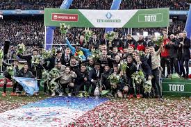 Follow soccerstand.com offers competition pages (e.g. Ajax Begint Toto Knvb Beker Tegen Telstar
