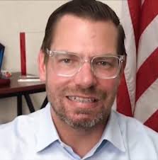 Why does he always look so dirty Whats up with Eric Swalwell