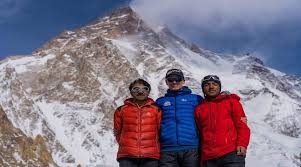 Juan pablo mohr is a mountaineer from chile who achieved a guinness record on climbing two of the world's highest peaks. Sajid Sadpara Finds Physique Of Father Ali Sadpara John Snorri And Jaun Pablo Mohr Gb Minister Post Of Asia