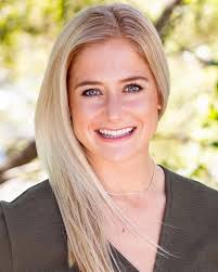 Leah Petri, Top Broker Associate at Moreland Properties Elite 25