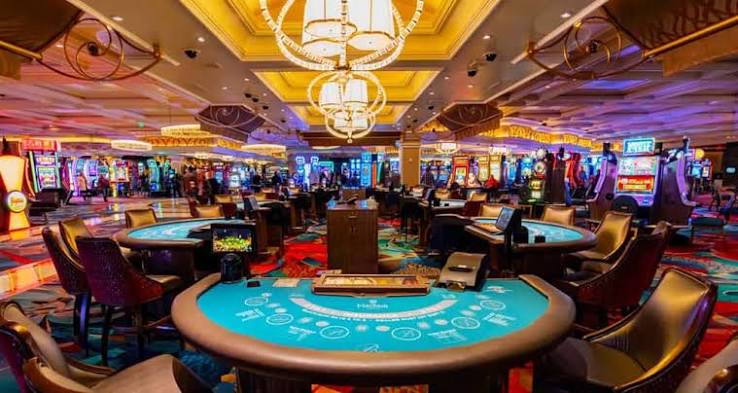 Rolling the Dice: Exploring the Top Casinos in Las Vegas
