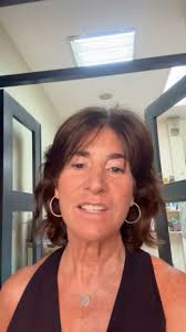 Bárbara Osorio FABRICS Linos increibles!!! reciclamos tus muebles  #tapicerías #telas #carpinteria #papelespintados #alfombras#tapicerías  #telas #carpinter#papelespintados#decoracion#muebles a medida#pintura  Info@hechoenpadilla.es