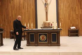 What Is The Holy Mass? Discover 4 Aspects Of The Catholic Mass