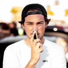 Malachi Hodge's Instagram, Twitter & Facebook