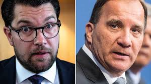 Vilket ansvar har politiker för vilken ton samhällsdebatten har och finns det krafter i sverige som undergräver demokratin? Akesson Be Kommunismens Offer Om Ursakt Lofven