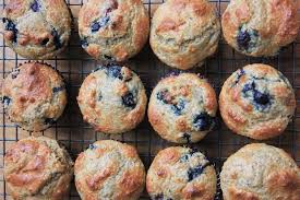 Muffins Au Son Et Aux Bleuets Pour Diabetiques Completement Poireau Muffin Diabette En 2019 Food Muffins Et Biscuits