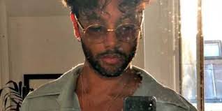 Yohann malory passed his initial years between madagascar and thailand. M Pokora Son Parolier Yohann Malory Accuse D Agressions Sexuelles