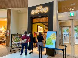 茶匠 清水一芳園 ららぽーと豊洲 で店員オススメのメニュー 特濃宇治抹茶エスプーマ氷を食べてみた とよすと