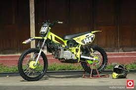 Modifikasi fiz r 2019 sebelum dikelan sebagai yamaha fiz r motor 2 tak ini memiliki nama yamaha 60 kumpulan gambar modifikasi motor fiz r terupdate klobot modifikasi. Modifikasi Yamaha F1 Zr Fiz R Diubah Jadi Motor Trail