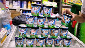 Ben & jerry's) היא חברה אמריקאית של גלידות, פרוזן יוגורט וסורבטים המיוצרים על ידי חברת.ben & jerry's homemade holdings inc שבסיסה בסאות' ברלינגטון (פרבר של העיר ברלינגטון) שבוורמונט, ומפעלה העיקרי מצוי בווטרברי , גם כן בוורמונט. Qs4ik3b2dqegvm