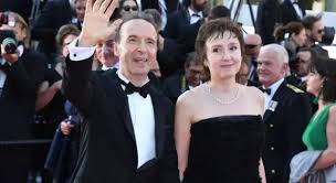 Benigni is probably best known for his 1997 tragicomedy life is beautiful. Le Proprieta Di Roberto Benigni Il Patrimonio Dell Attore Toscano