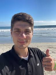 Steve Leitz's Instagram, Twitter & Facebook