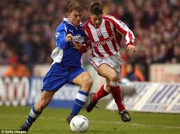 Born 5 february 1974) is a swedish former footballer who played as a left midfielder or left winger. Manchester United Manager David Moyes Can Become A Great Like Sir Alex Ferguson Jock Stein And Bill Shankly Daily Mail Online