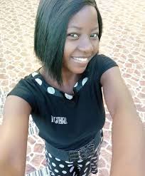 Brasileiro critica música de Nair Nany: “Não chamo isso de louvor” A  cantora gospel Nair Nany tem estado em destaque com a sua música de sucesso  “Melhor Amigo”, mas a canção também