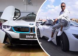 Somizimhlongo #mohale somizi mhlongo defends his husband mohale. Hypeavenue Holy Cow Somizi Mhlongo Allegedly Loses Facebook