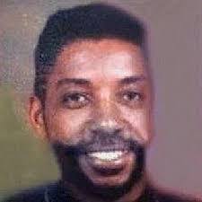 Robin Galyon's Instagram, Twitter & Facebook