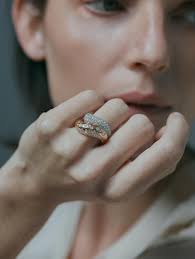 Maria Scattered diamond ring