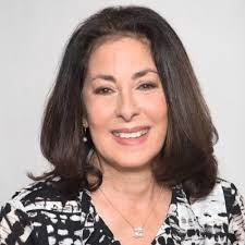 Johanna DeMartini (@JohannaDHopper)